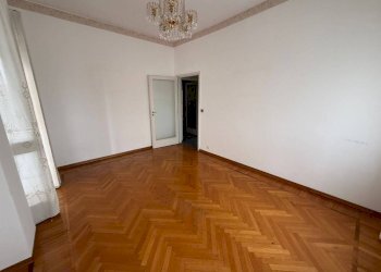 Camera da letto - Apartment corso Giulio Cesare, 261, Torino - photo 31