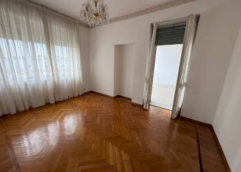 Camera da letto - Apartment corso Giulio Cesare, 261, Torino - photo 32