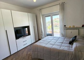 Camera da letto - Attico via Carlo Orgiero, Genova (zona Sampierdarena) - foto 18