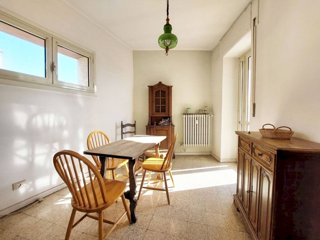 Salone - Quadrilocale corso Eusebio Giambone, 46/18, Torino (zona Lingotto) - foto 3