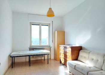 Camera da letto - Quadrilocale corso Eusebio Giambone, 46/18, Torino (zona Lingotto) - foto 12