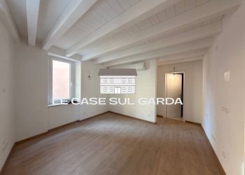 Soggiorno cottura - Two-room apartment via Francesco Redi
7, Toscolano-Maderno - photo 6
