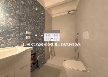 Bagno - Two-room apartment via Francesco Redi
7, Toscolano-Maderno - photo 9