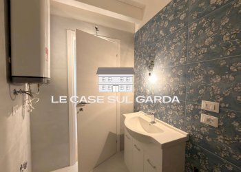Bagno - Two-room apartment via Francesco Redi
7, Toscolano-Maderno - photo 10