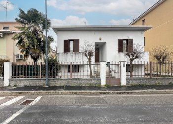 Foto 3 - Villa VIA PIAVE
 
16, Corsico - foto 3