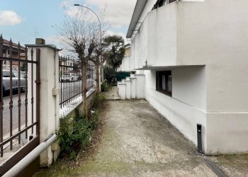 Foto 18 - Villa VIA PIAVE
 
16, Corsico - foto 18