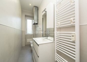 Bagno - Bilocale via Cesare Reduzzi, 11, Torino (zona Lingotto) - foto 12