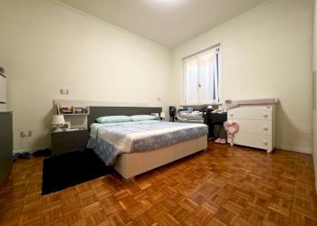 Camera da letto - Trilocale strada Matteo Renato Imbriani, Parma (zona Oltretorrente) - foto 11