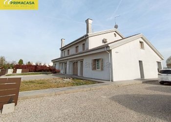 Facciata - Casa indipendente via MONIEGO CENTRO, 51, Noale - foto 2