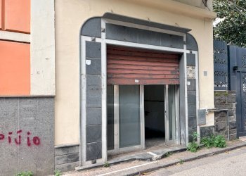 Foto 2 - Commercial Activity Piazza Principe Amedeo
 
21, Aversa - photo 2