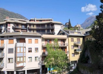 Facciata - Appartamento galleria Parravicini, 10, Sondrio - foto 3