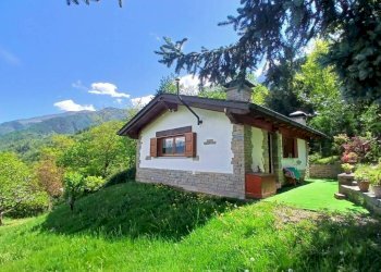 Giardino - Monolocale via San Bernardo, 73, Caiolo - foto 1