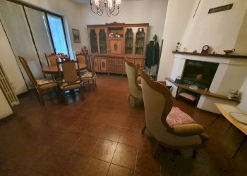 soggiorno - Villa via Don Luigi Sturzo, Rivolta d'Adda - foto 4