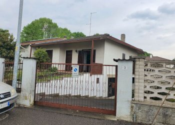 facciata - Villa via Don Luigi Sturzo, Rivolta d'Adda - foto 70
