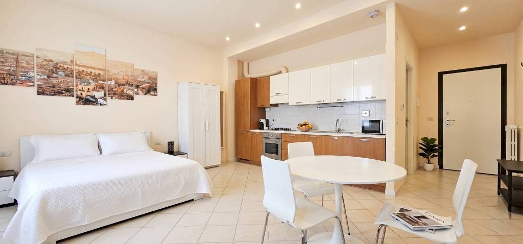 Interno appartamento - Monolocale via Alessandro Tiarini, Bologna (zona Bolognina) - foto 1