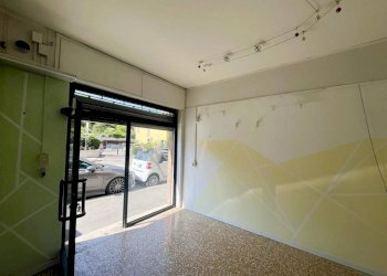 Dettagli - Negozio via Porrettana, Bologna (zona Costa Saragozza) - foto 2