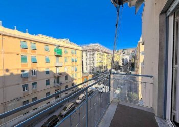 Balcone - Trilocale via Isonzo, 17, Genova (zona Quarto) - foto 18