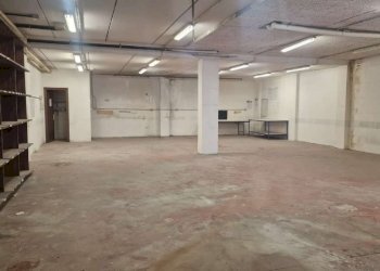 whatsapp image 2026-03-26 at 17.57.48 (2) - Magazzino via pietro l'eremita, Roma - foto 12