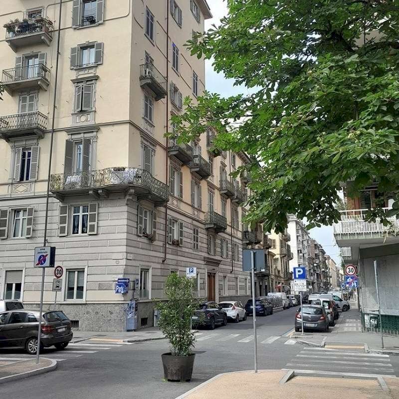 esterno - Trilocale via Ormea, 40, Torino (zona San Salvario) - foto 1