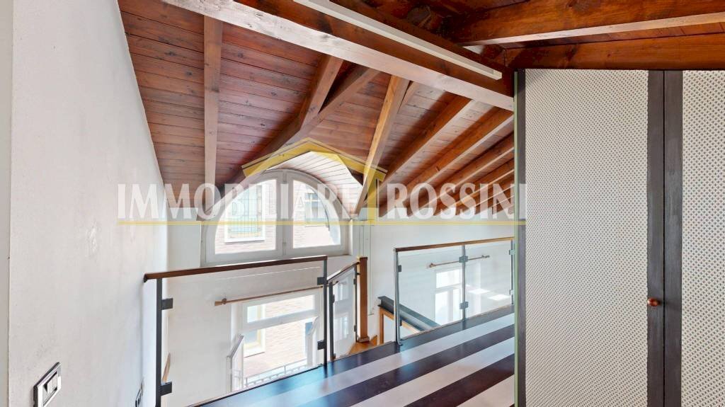 Interno appartamento - Loft via Ugo Foscolo, 12, Varese - foto 2