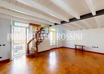 Salone - Loft via Ugo Foscolo, 12, Varese - foto 8
