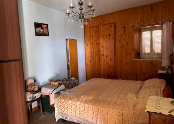 Camera da letto - Villa via Vittorio Emanuele II, 25, Roddi - photo 12
