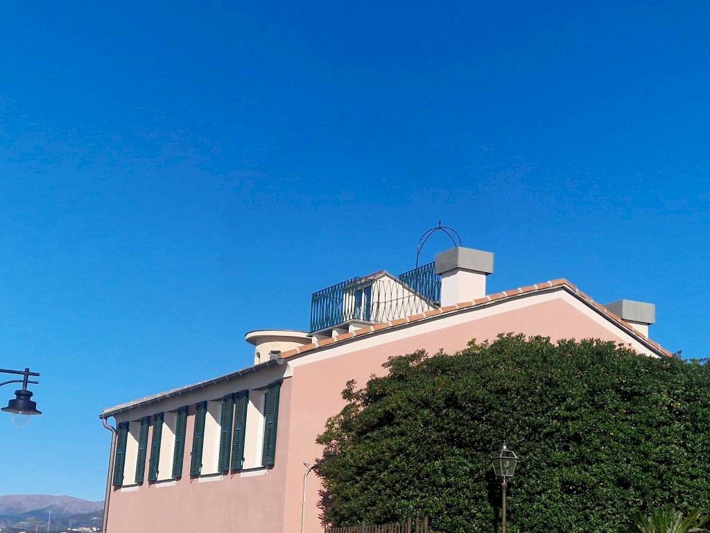 Facciata - Attico Genova (zona Quarto) - foto 1