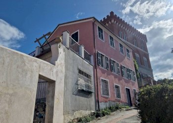 Facciata - Attico Genova (zona Quarto) - foto 4