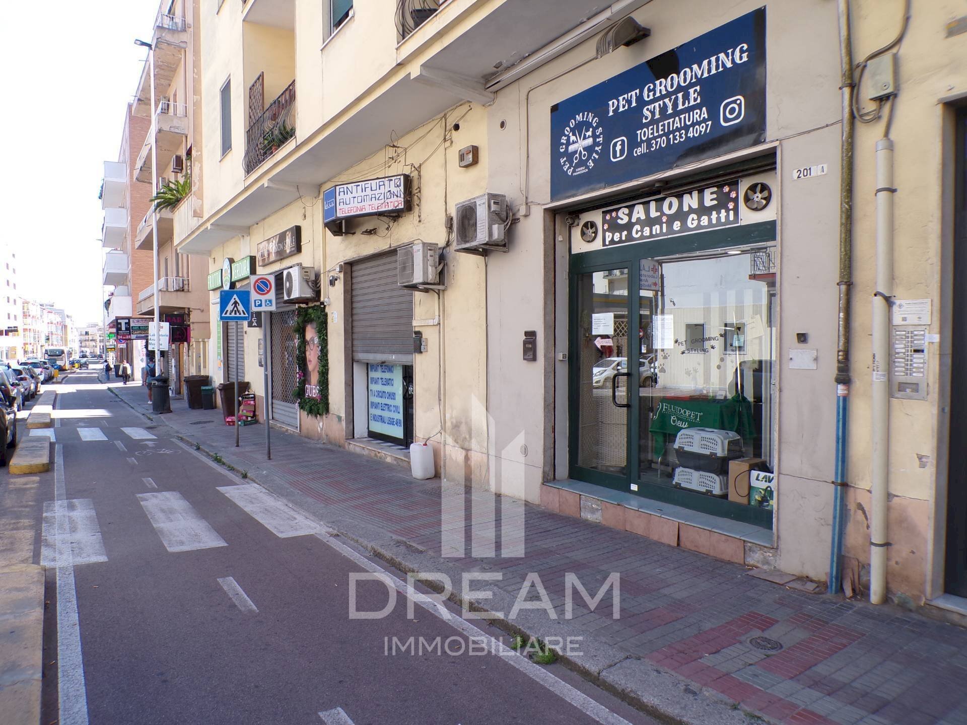 Foto 2 - Commercial Premises Via Della Pineta, Cagliari - photo 2