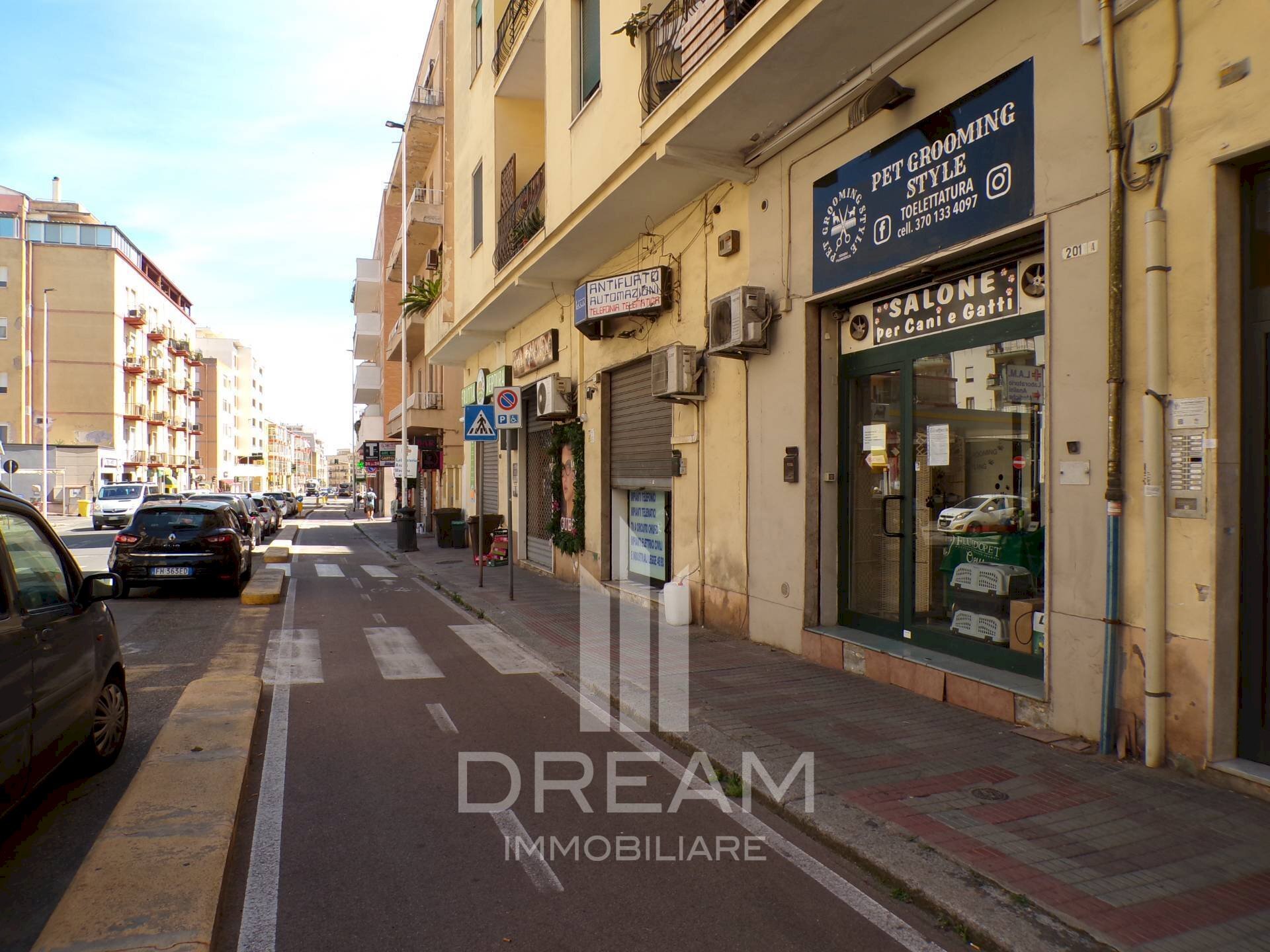 Foto 3 - Commercial Premises Via Della Pineta, Cagliari - photo 3