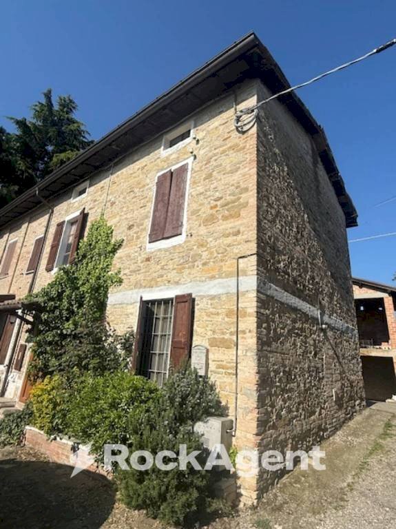 Facciata - Rustico strada della Cornia, Tizzano Val Parma - foto 2