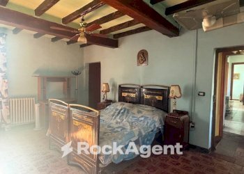 Camera da letto - Rustico strada della Cornia, Tizzano Val Parma - foto 9