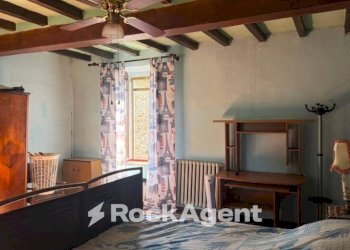 Camera da letto - Rustico strada della Cornia, Tizzano Val Parma - foto 10