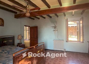 Camera da letto - Rustico strada della Cornia, Tizzano Val Parma - foto 11