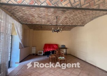 Stanza non arredata - Rustico strada della Cornia, Tizzano Val Parma - foto 14