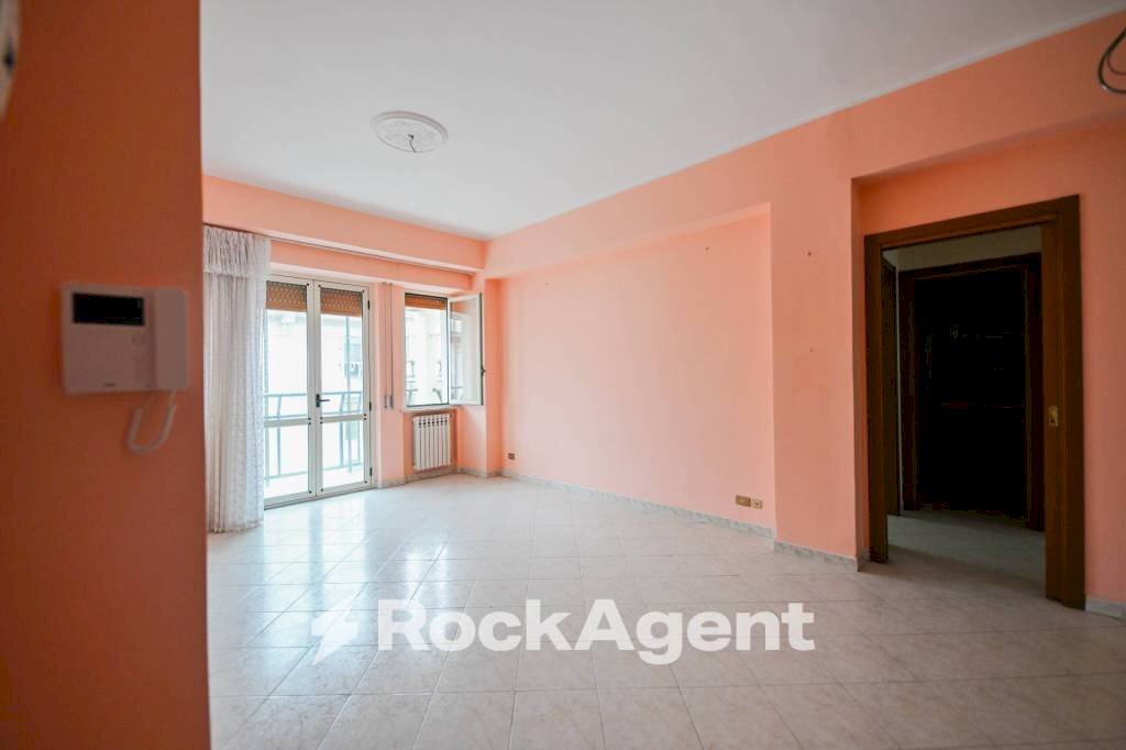 Cucina - Trilocale via Giovanni Paolo Parisio, 10, Catanzaro - foto 1