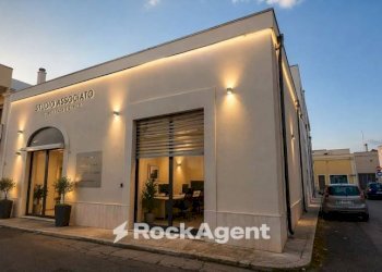 Zona - Magazzino via Giuseppe Mazzini, 3, Taviano - foto 3