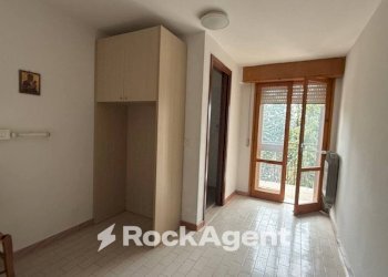 Camera da letto - Stabile - Palazzo via Lago delle More, Serramazzoni - foto 16