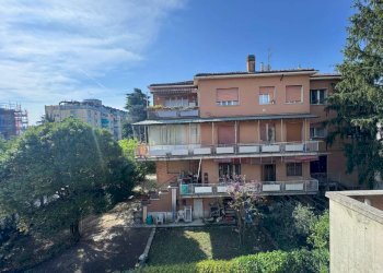 vista camera 2 - Quadrilocale via Toscana, Bologna (zona Murri) - foto 26