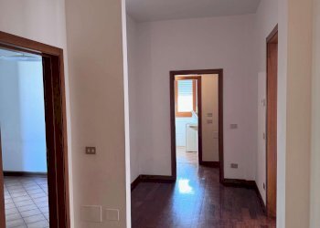 ingresso  - Quadrilocale via Toscana, Bologna (zona Murri) - foto 28