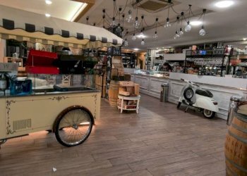 Interno non residenziale - Shop via dell'Imbrecciato, Roma - photo 11