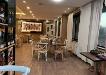 Interno non residenziale - Shop via dell'Imbrecciato, Roma - photo 14