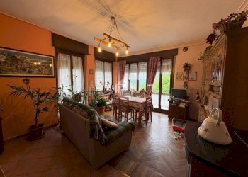 Three-room apartment Via Nino Costa, Ceres - photo 15