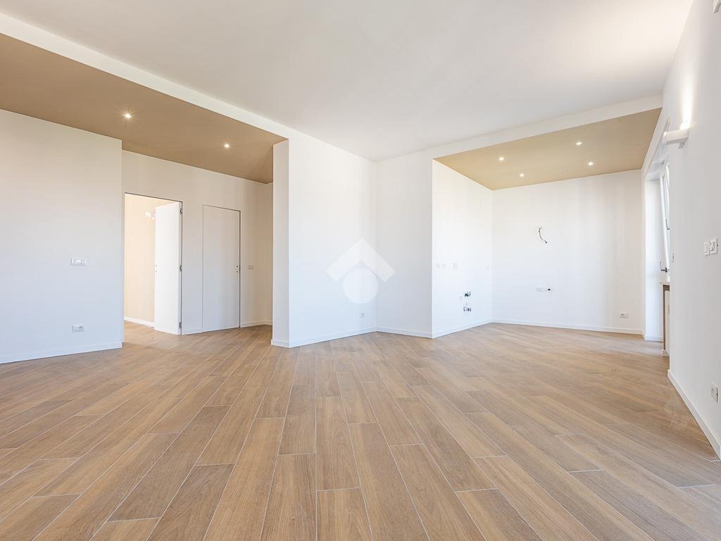 Appartamento Via G. Rossini, Collegno - foto 1