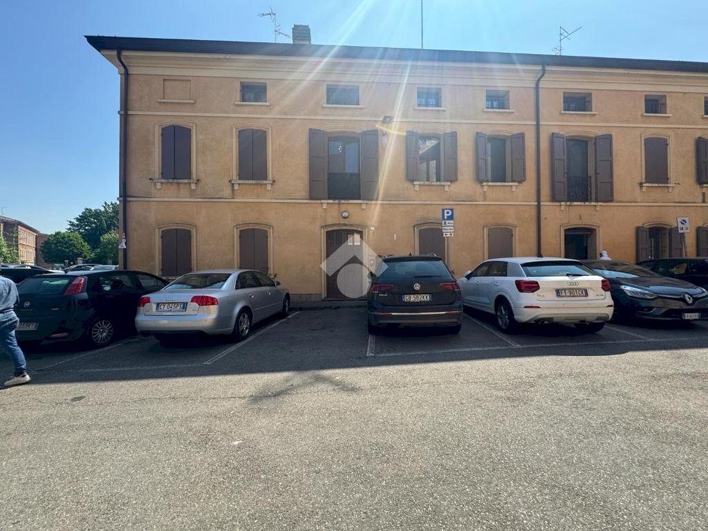 Quadrilocale Piazzale posta, Castelnovo di Sotto - foto 2