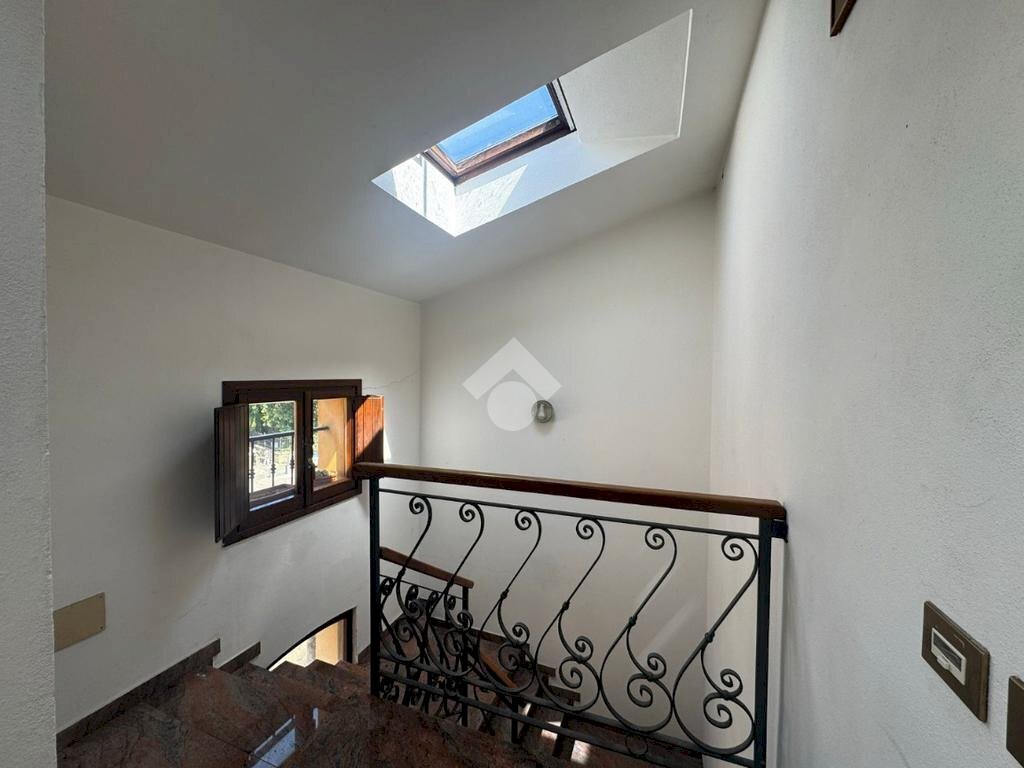 Four-room apartment Piazzale posta, Castelnovo di Sotto - photo 3