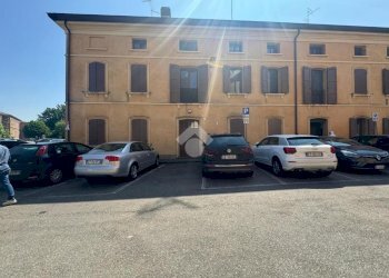 Quadrilocale Piazzale posta, Castelnovo di Sotto - foto 2