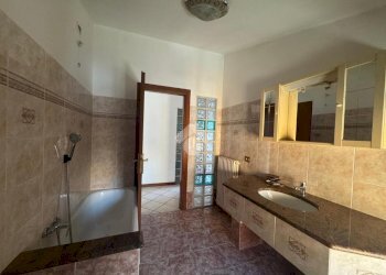 Quadrilocale Piazzale posta, Castelnovo di Sotto - foto 11