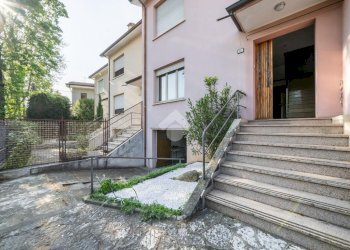 Casa semi indipendente Via della Costituzione, Novellara - foto 3