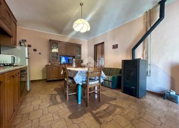 Three-room apartment Vicolo Nuovo, Chiusa di San Michele - photo 3
